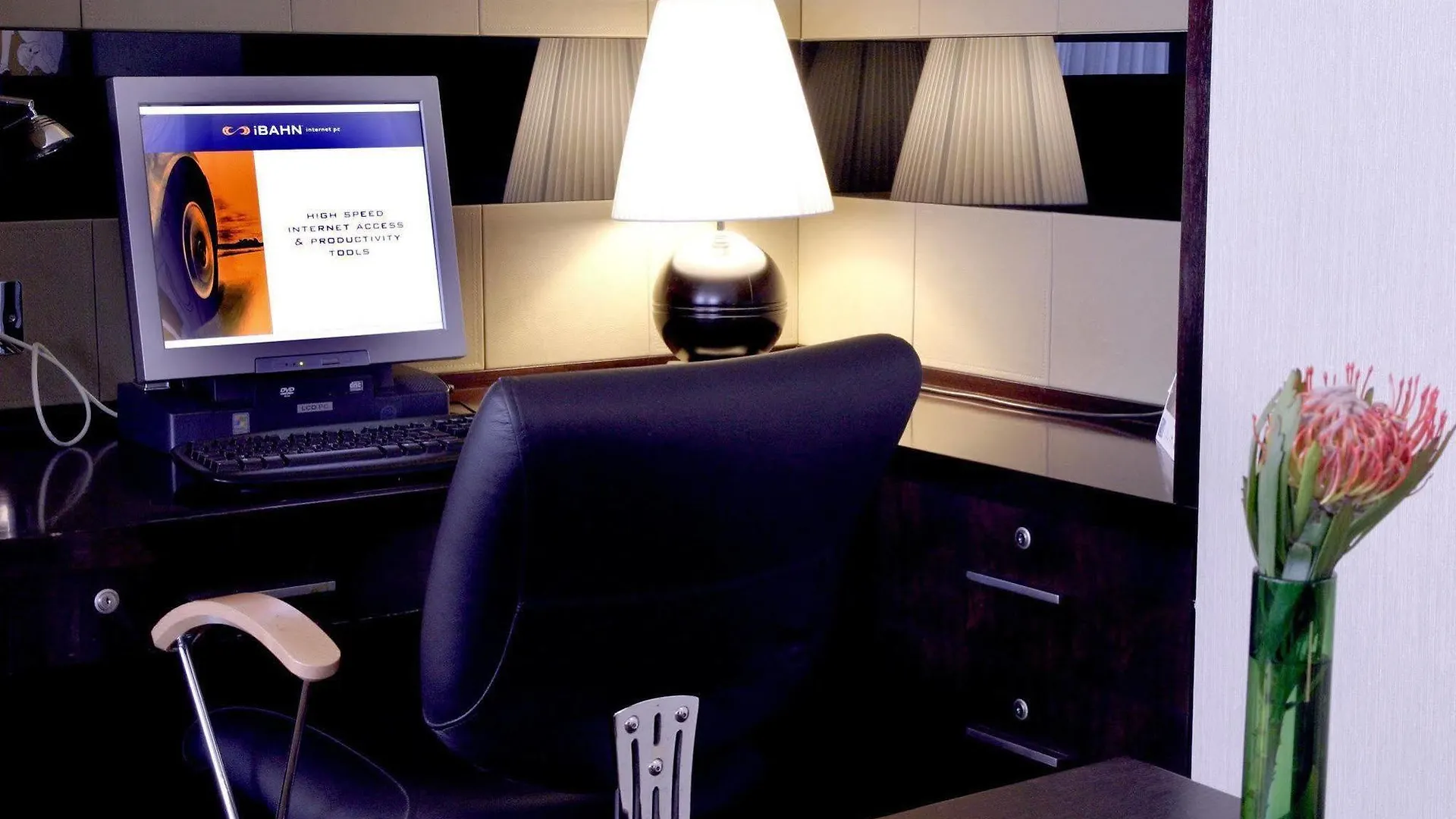 Hotel Crowne Plaza Manchester Airport By Ihg Hale