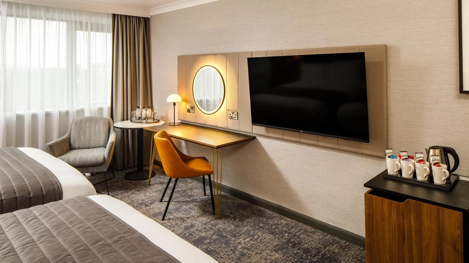 Crowne Plaza Manchester Airport By Ihg Hale  Hotel Hale (Greater Manchester)