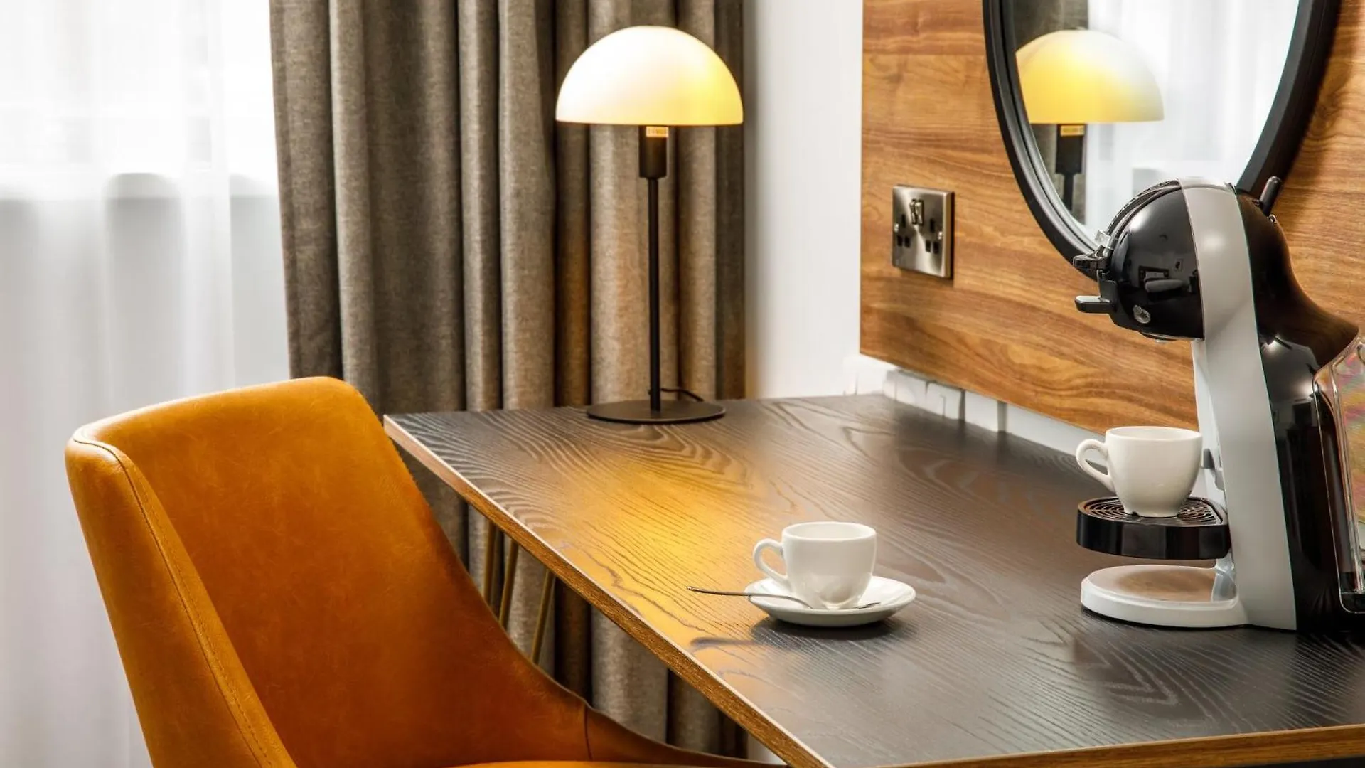 Crowne Plaza Manchester Airport By Ihg Hale  Hotel Hale (Greater Manchester)